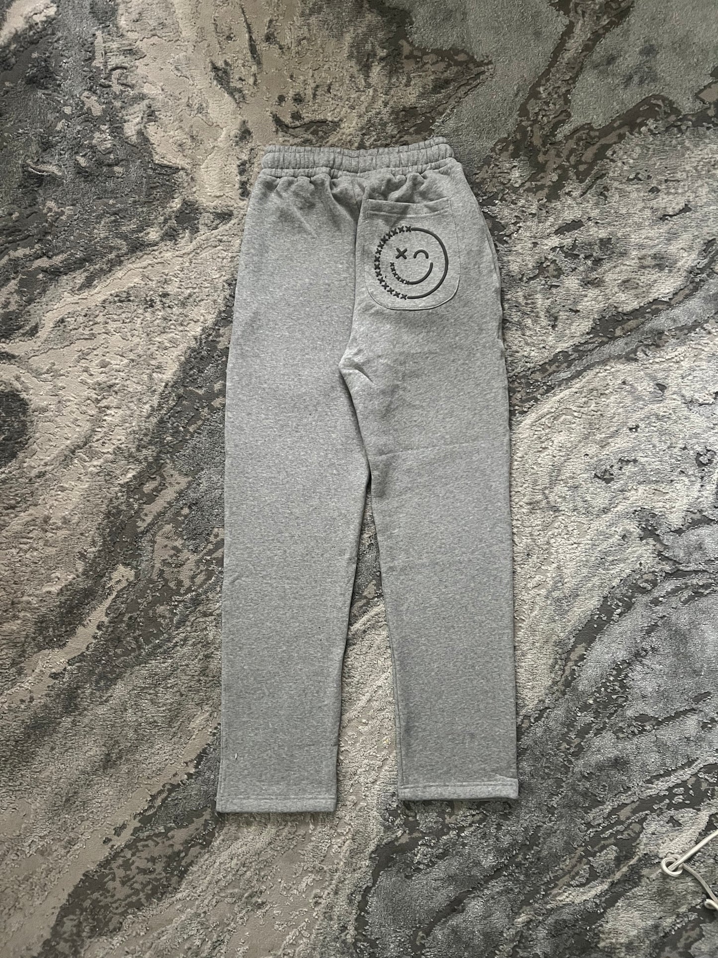 Puff print grey