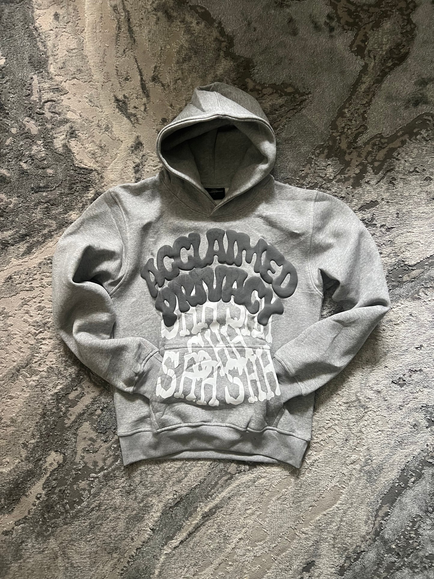 Puff print grey